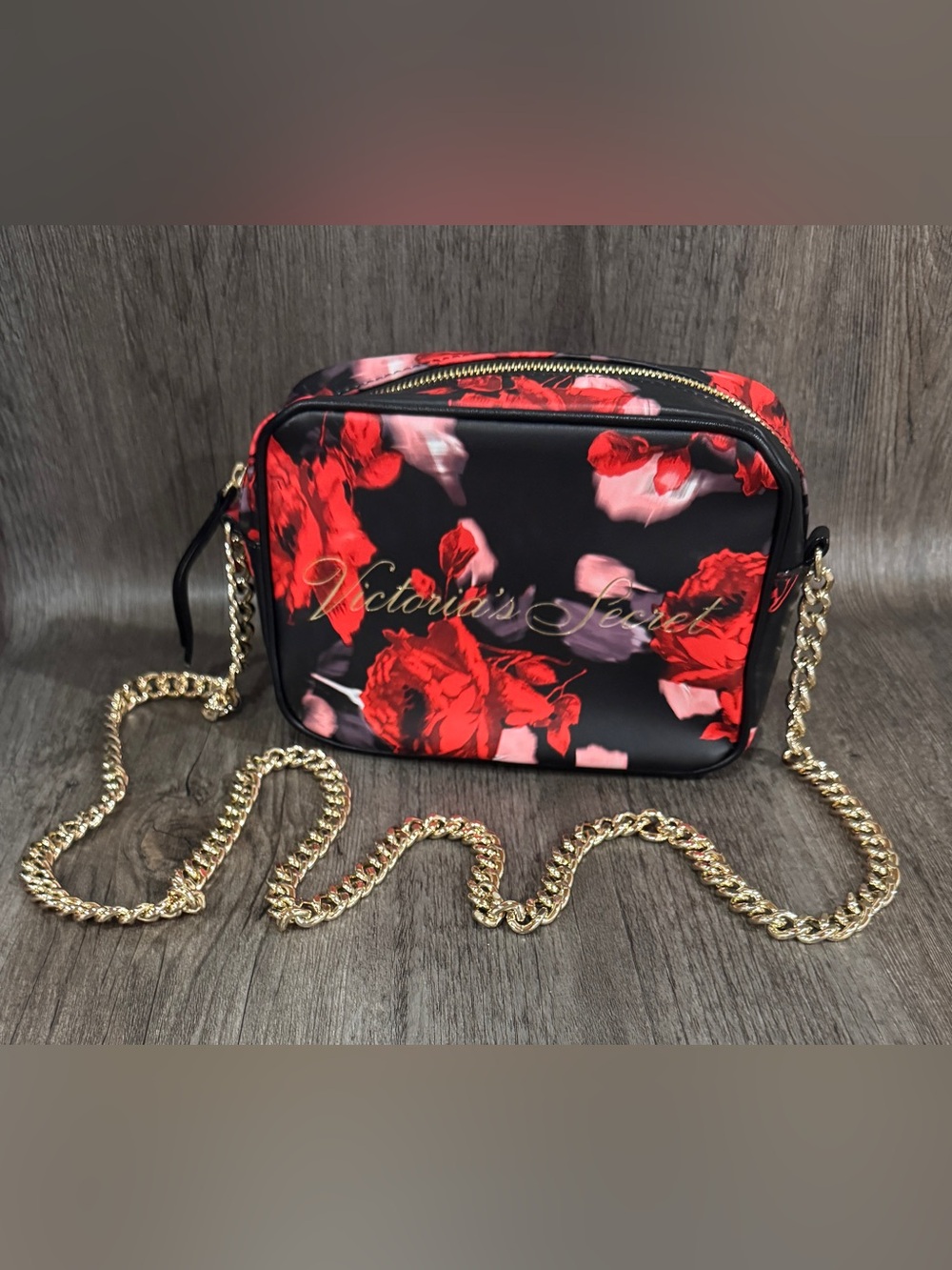 NWT Victoria's Secret Black Red Floral Rose Gold Chain Crossbody Purse Gift